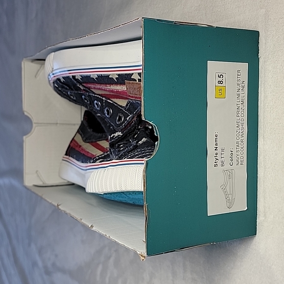 Blowfish Malibu Bettie Play Sneaker ONLY ONE LEFT! - Picture 14 of 14